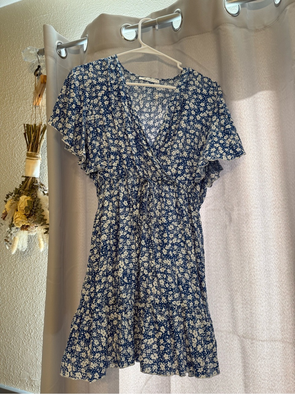 Cupshe Blue and White Floral Mini Dress